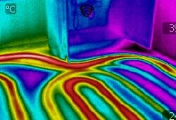 Underfloor bathroom heating detection with thermal imaging